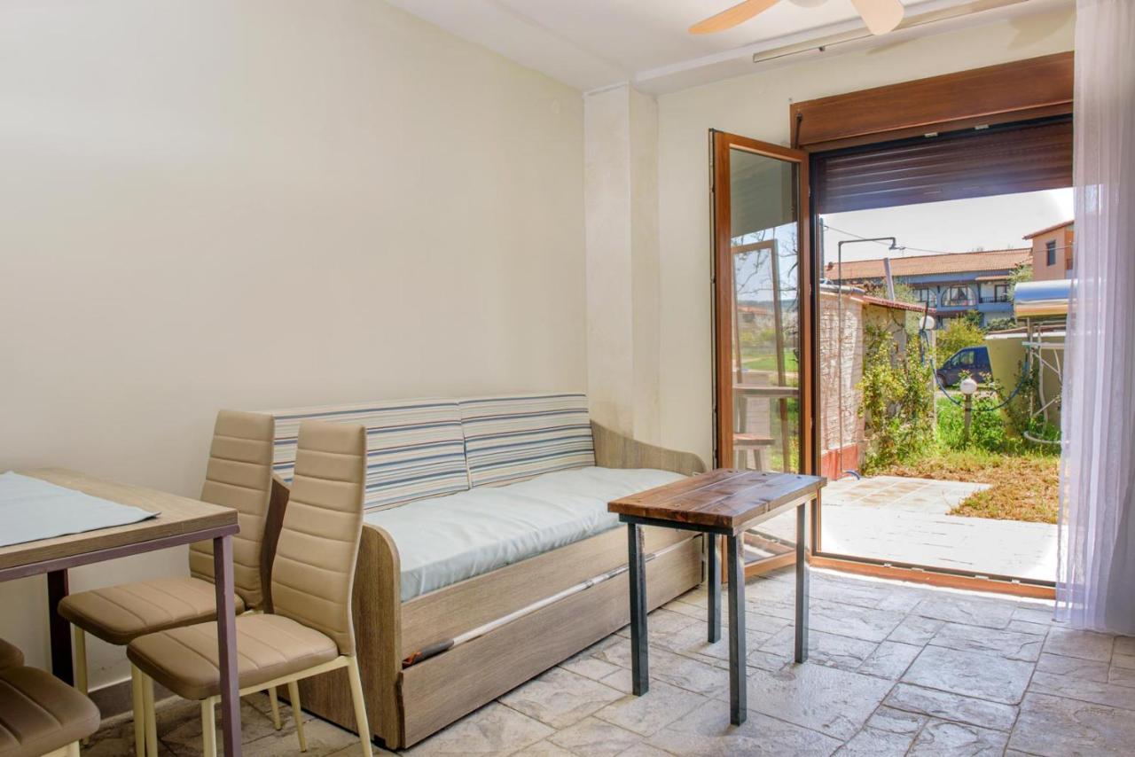 3D Iliadis Suites Ierissós Esterno foto