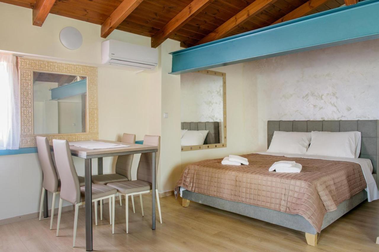 3D Iliadis Suites Ierissós Esterno foto